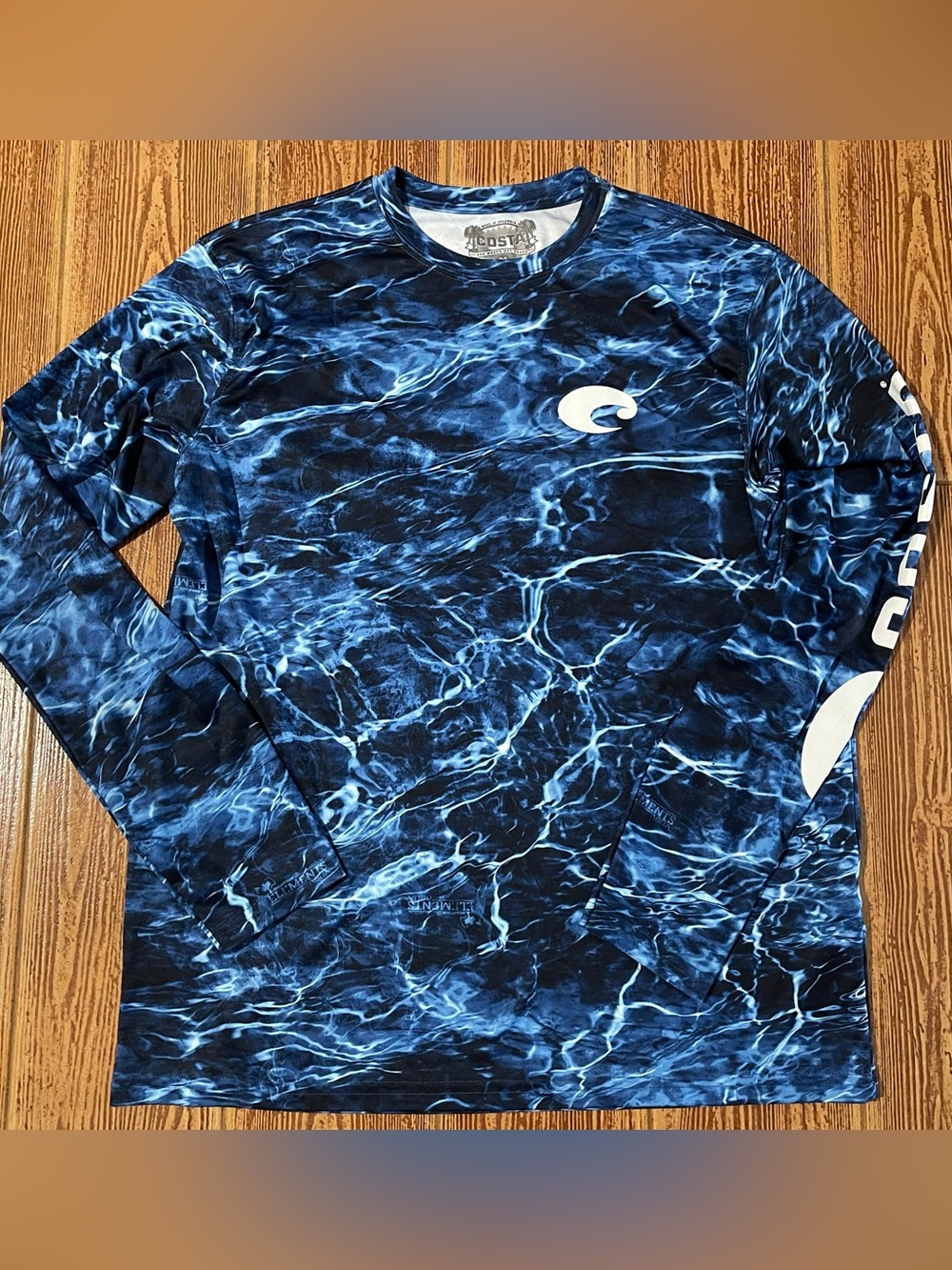 Costa Men’s Blue Water-Print Long Sleeve Performance Shirt